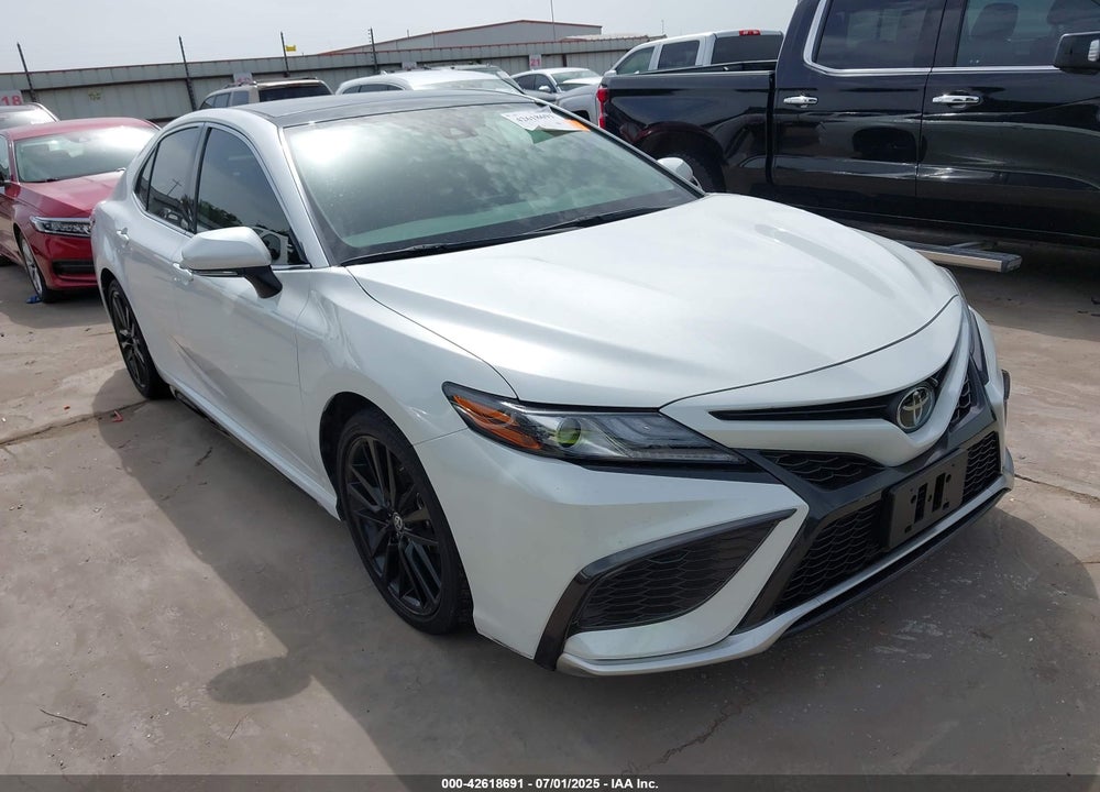 2021 TOYOTA CAMRY VIN: 4T1K61AK8MU487083