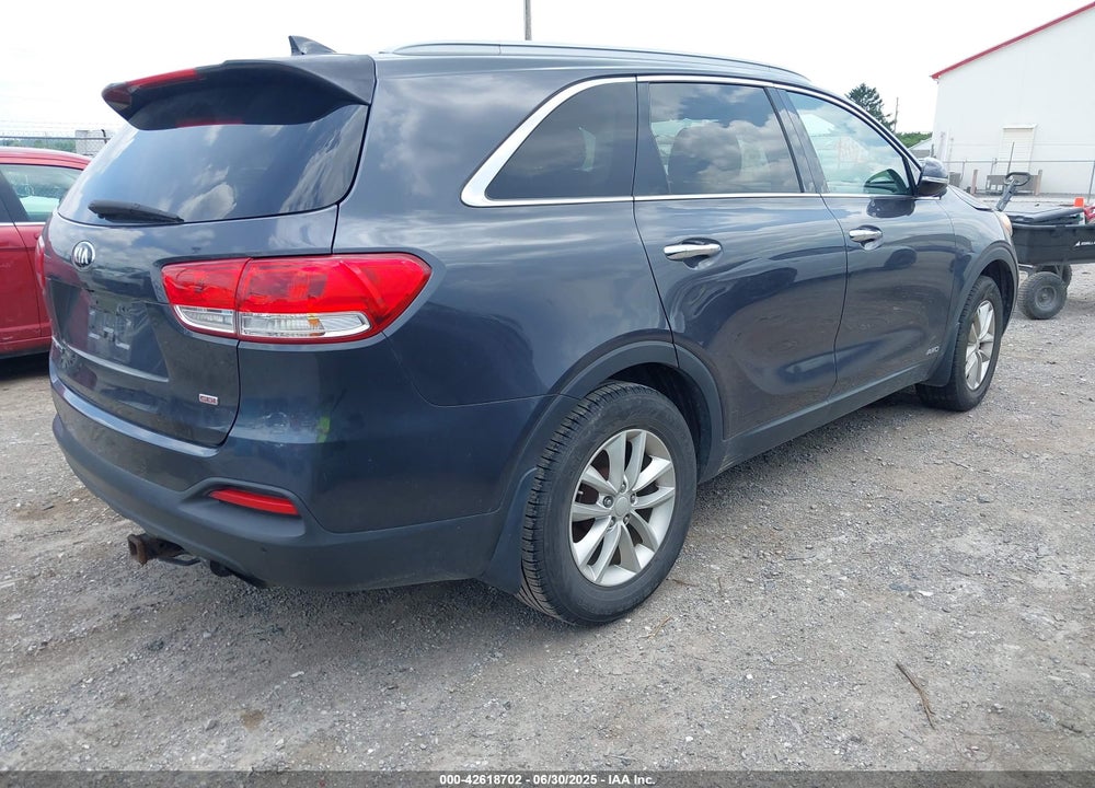 2016 KIA SORENTO VIN: 5XYPGDA32GG026503