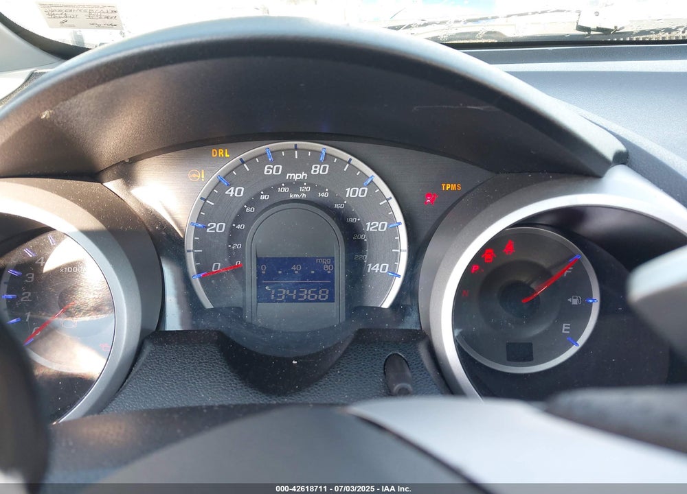 2011 HONDA FIT VIN: JHMGE8H56BC022664