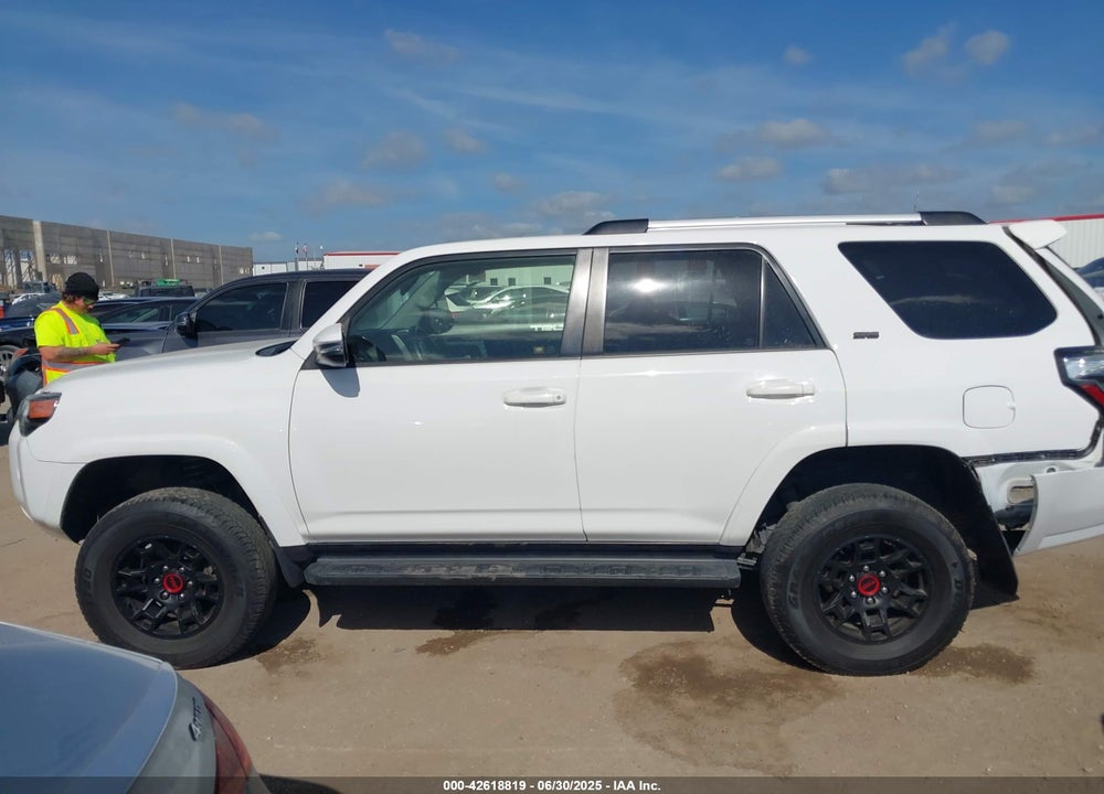 2020 TOYOTA 4RUNNER VIN: JTEBU5JR2L5763891