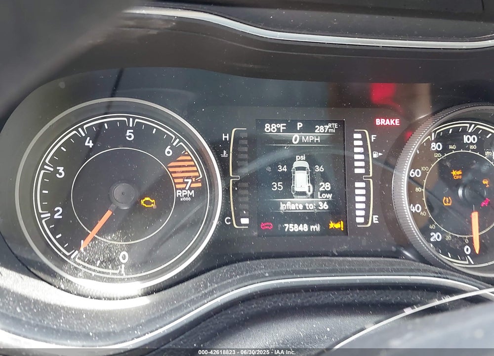 2021 JEEP CHEROKEE VIN: 1C4PJMCBXMD170638