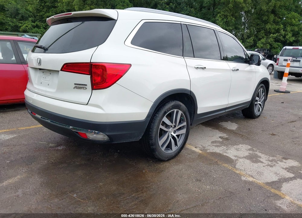 2017 HONDA PILOT VIN: 5FNYF6H96HB048025