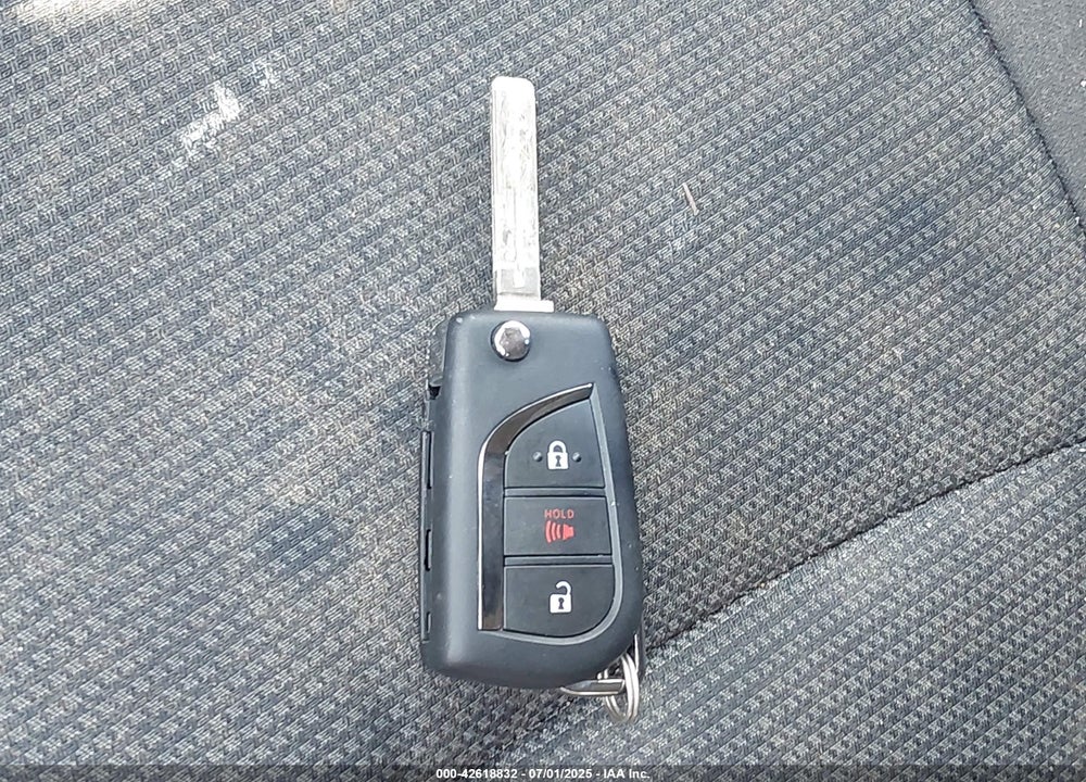 2020 TOYOTA RAV4 VIN: 2T3H1RFVXLC066290