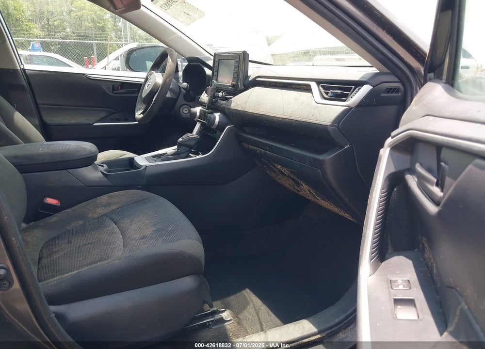 2020 TOYOTA RAV4 VIN: 2T3H1RFVXLC066290