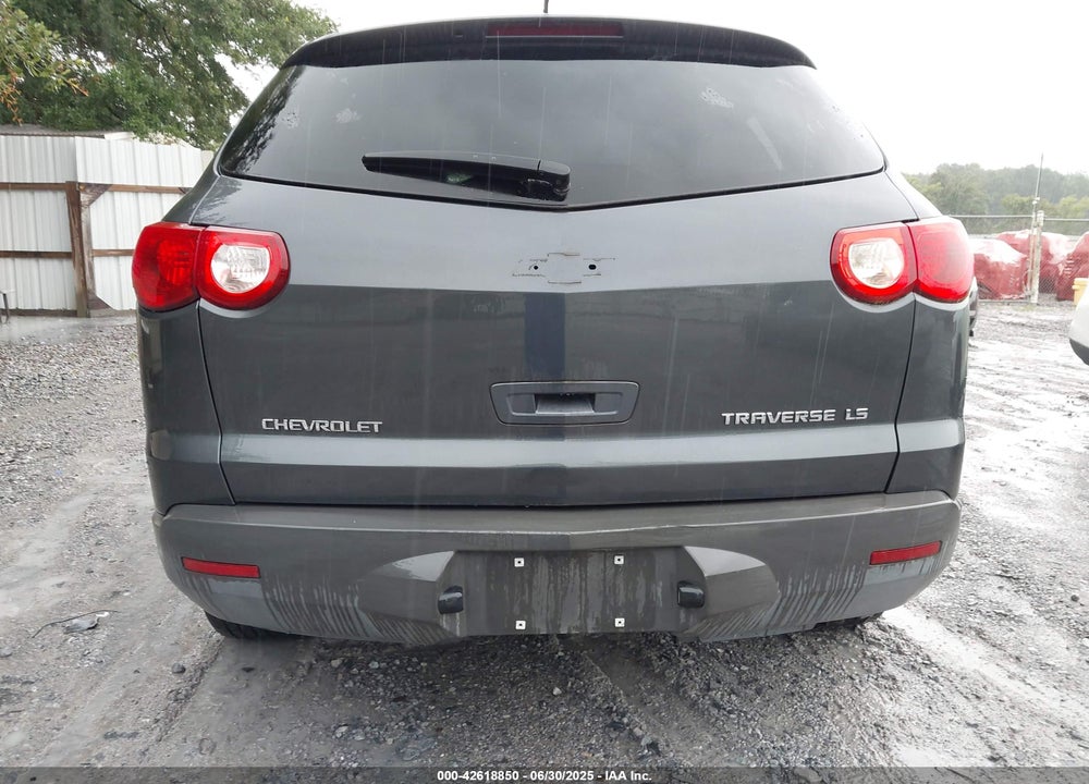 2009 CHEVROLET TRAVERSE LS VIN: 1GNER13D29S102232