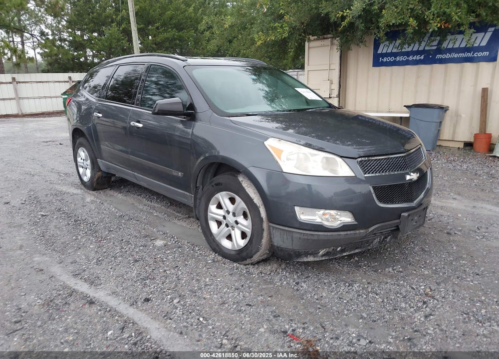 2009 CHEVROLET TRAVERSE LS VIN: 1GNER13D29S102232