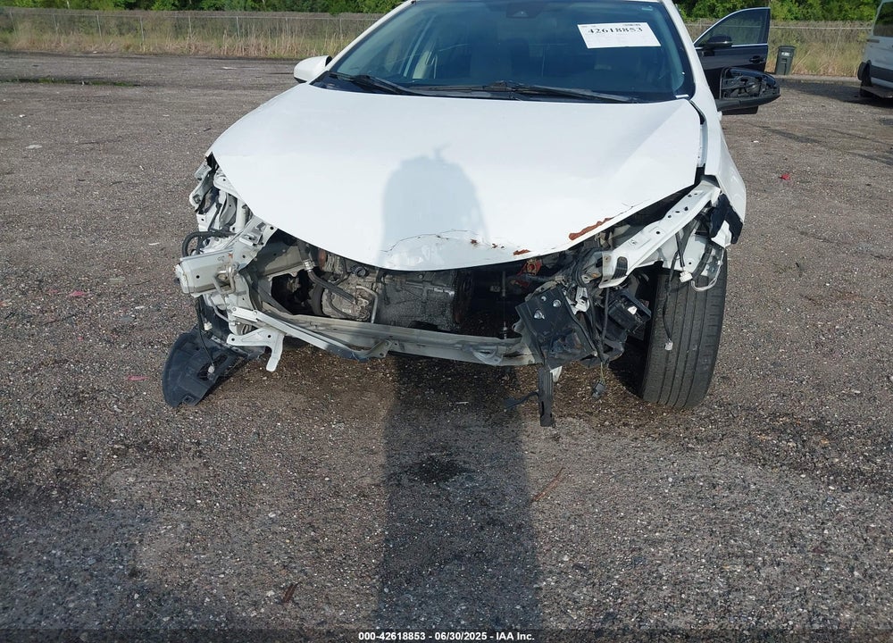 2019 TOYOTA COROLLA VIN: 5YFBURHE3KP889001