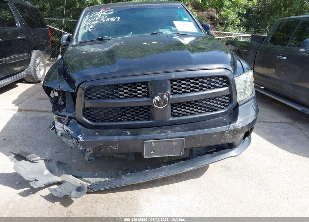 2013 RAM 1500 VIN: 1C6RR6FT2DS622960