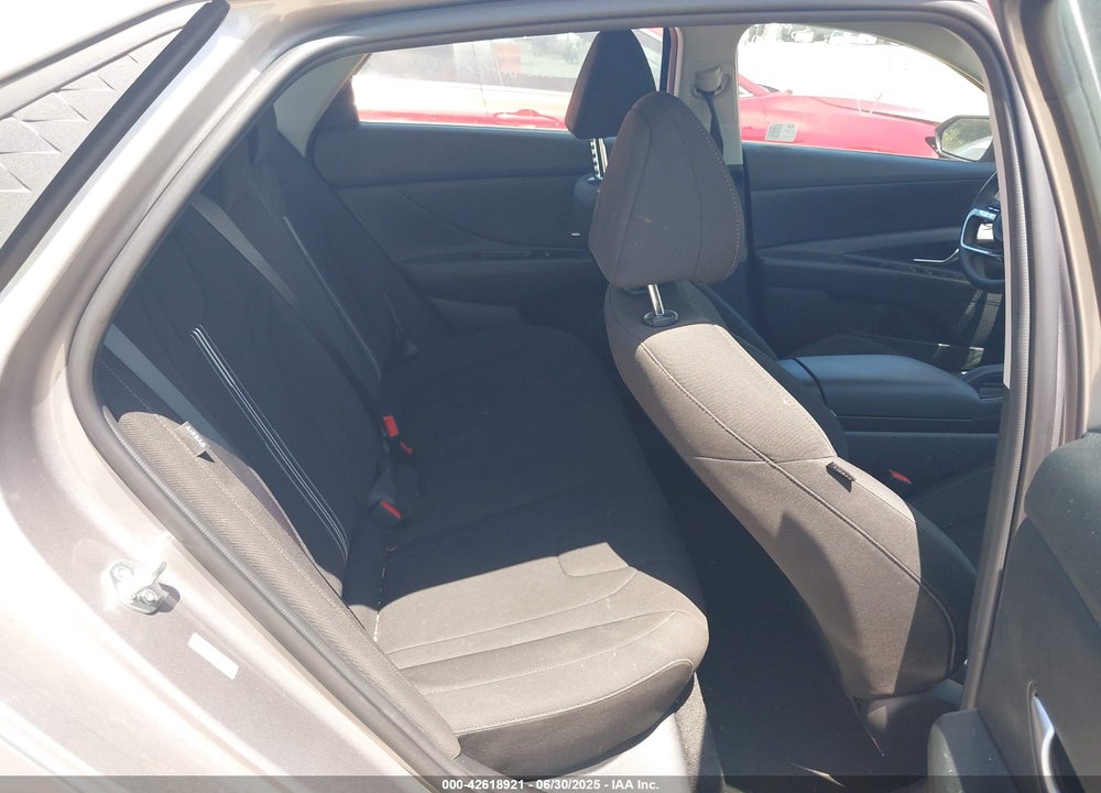 2024 HYUNDAI ELANTRA VIN: KMHLM4DG8RU786020