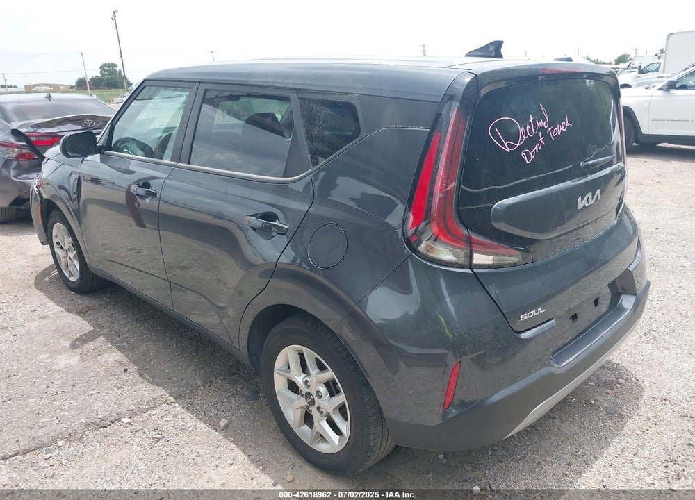 2024 KIA SOUL VIN: KNDJ23AU5R7911270