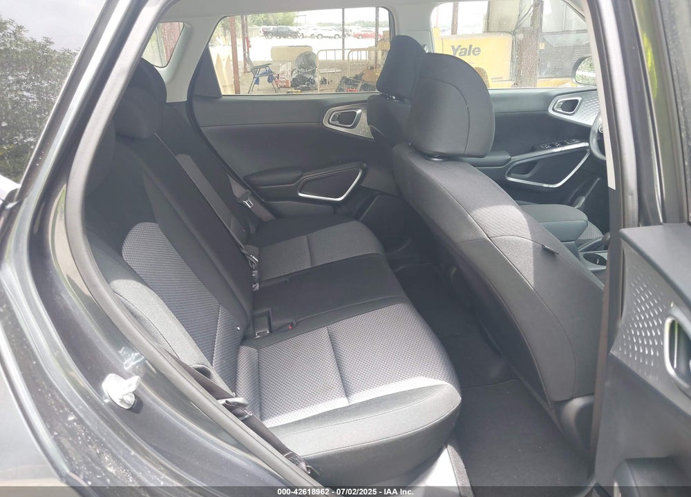 2024 KIA SOUL VIN: KNDJ23AU5R7911270