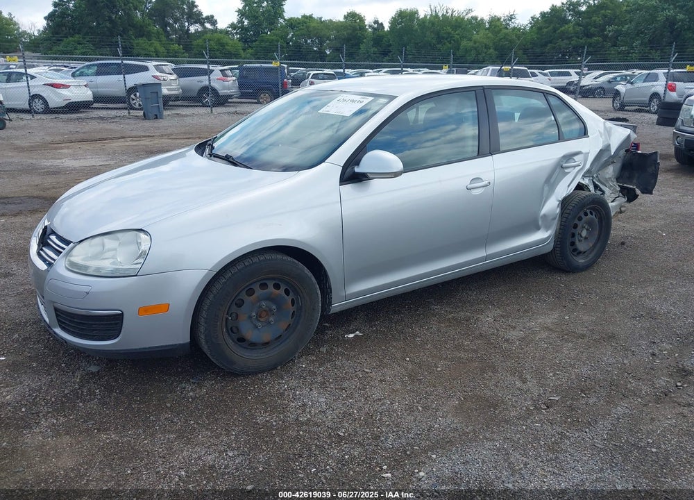2010 VOLKSWAGEN JETTA VIN: 3VWJX7AJ2AM061393