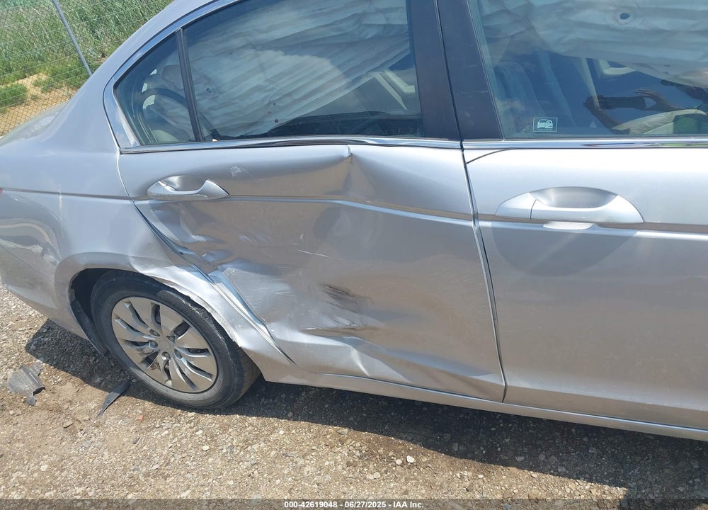 2010 HONDA ACCORD VIN: 1HGCP2F3XAA085819