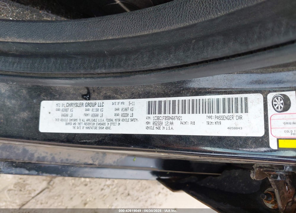 2011 CHRYSLER 200 VIN: 1C3BC1FB5BN607021