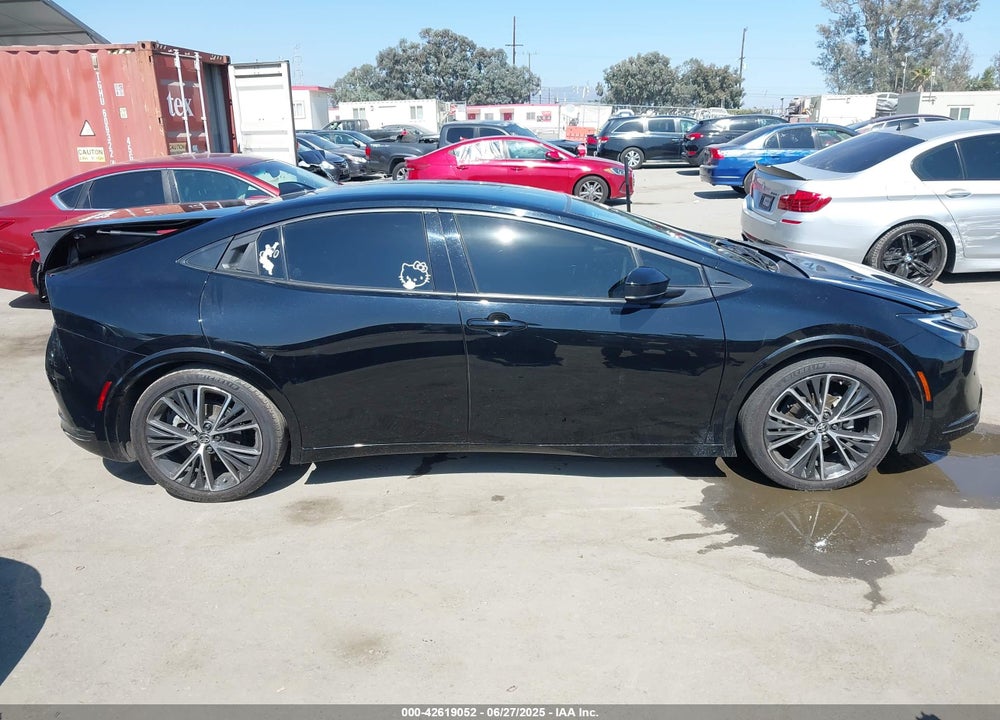 2023 TOYOTA PRIUS VIN: JTDACAAU2P3003915