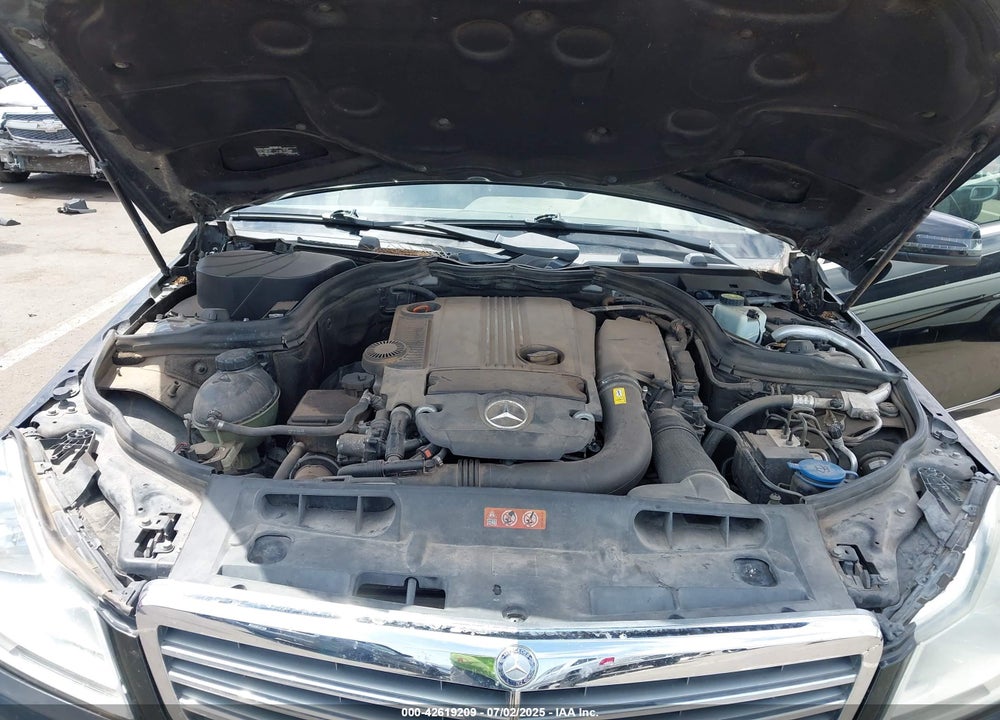 2012 MERCEDES-BENZ C CLASS VIN: WDDGF4HB3CR221172