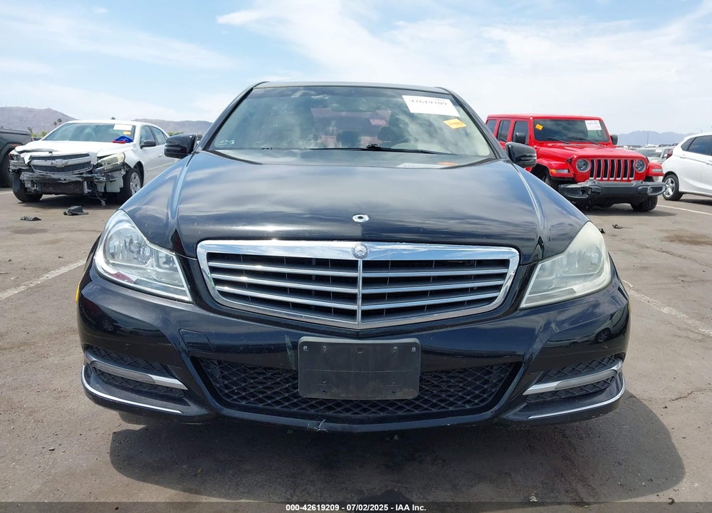 2012 MERCEDES-BENZ C CLASS VIN: WDDGF4HB3CR221172