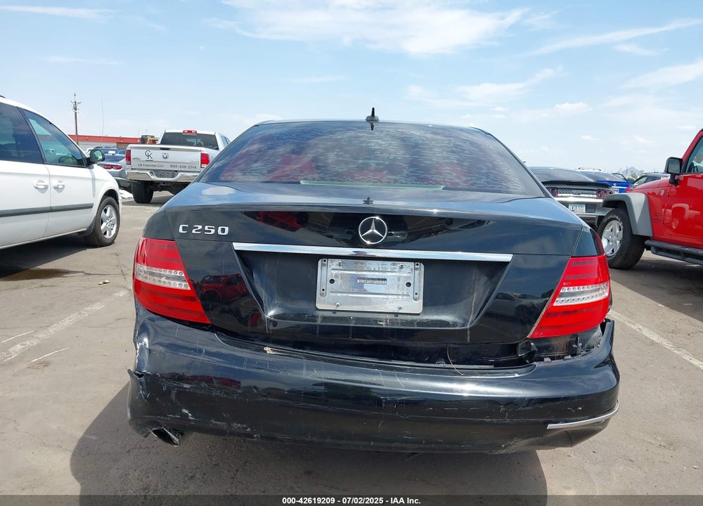 2012 MERCEDES-BENZ C CLASS VIN: WDDGF4HB3CR221172