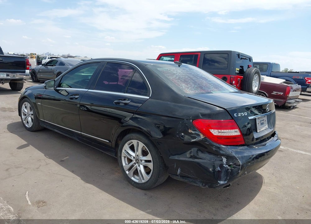 2012 MERCEDES-BENZ C CLASS VIN: WDDGF4HB3CR221172