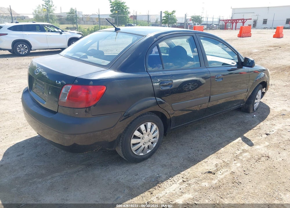 2007 KIA RIO VIN: KNADE123276292044