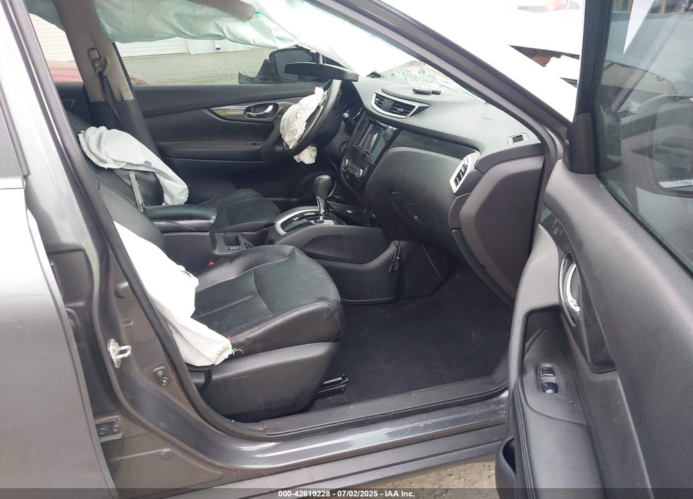 2016 NISSAN ROGUE VIN: 5N1AT2MV5GC834900