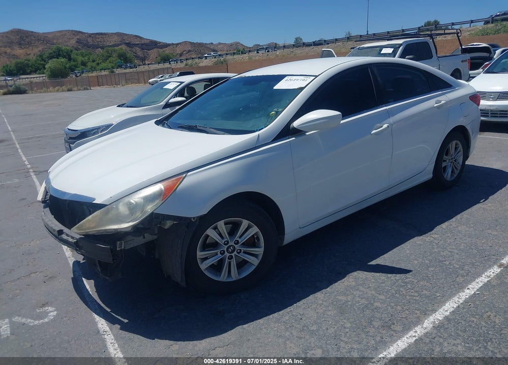 2011 HYUNDAI SONATA VIN: 5NPEB4AC9BH178155
