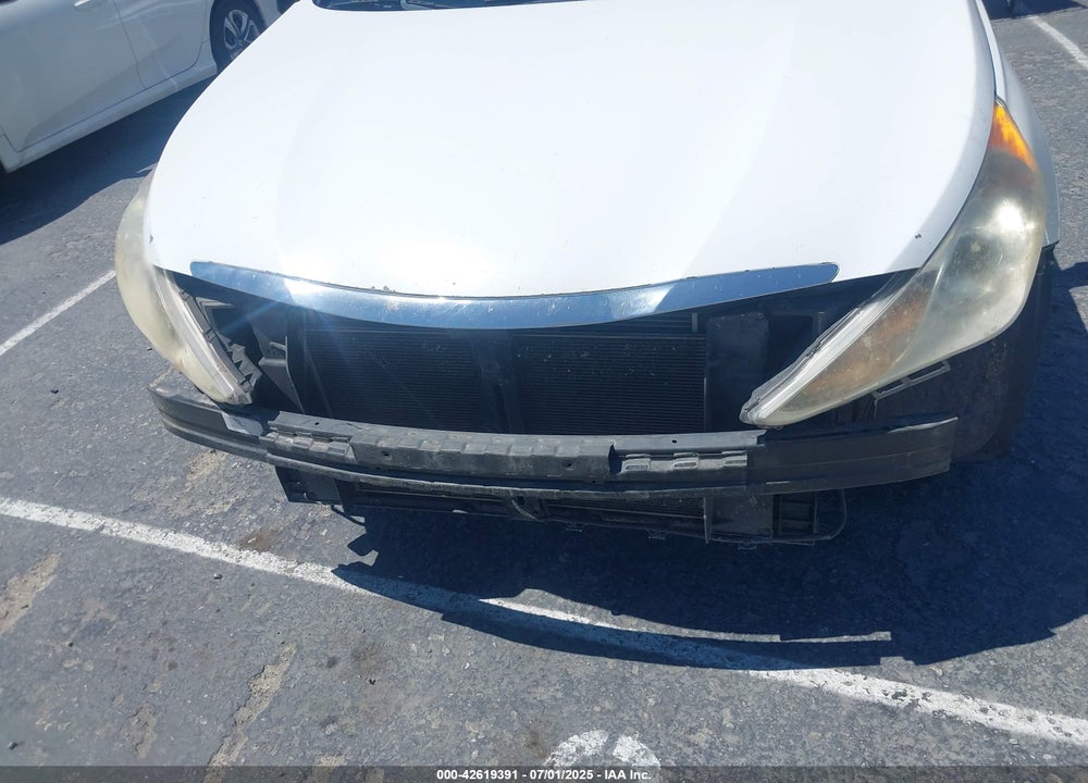 2011 HYUNDAI SONATA VIN: 5NPEB4AC9BH178155
