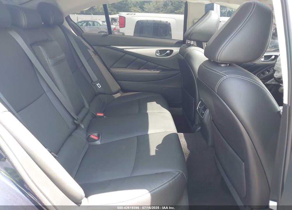 2021 INFINITI Q50 VIN: JN1EV7BR1MM751105