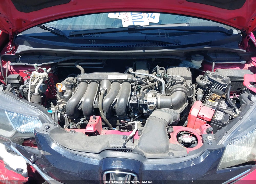 2016 HONDA FIT VIN: JHMGK5H70GX038643