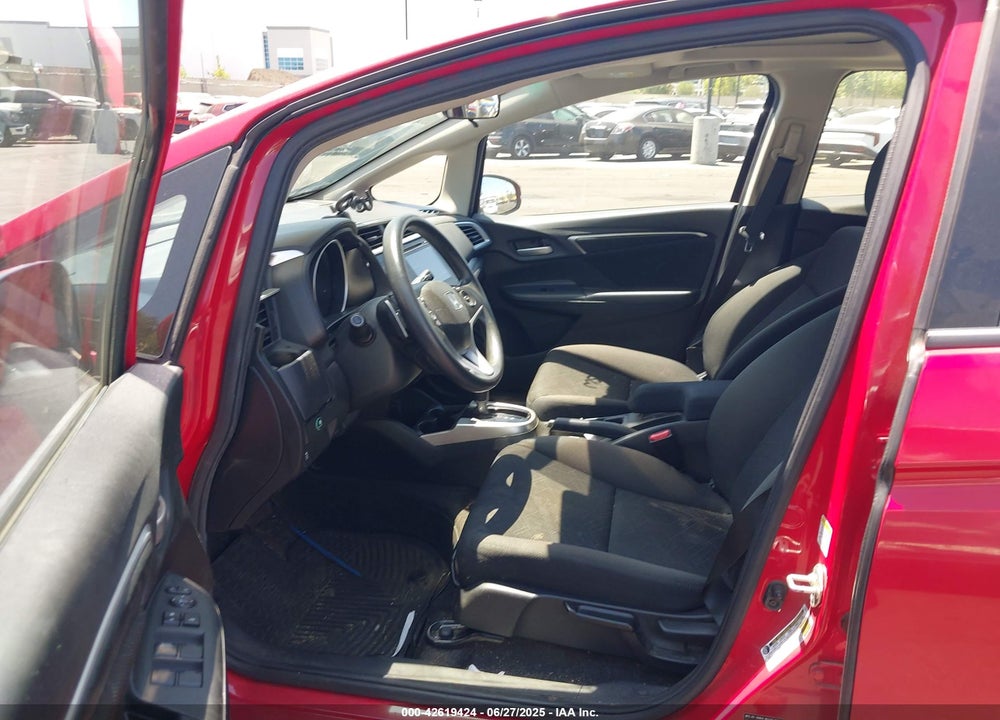 2016 HONDA FIT VIN: JHMGK5H70GX038643