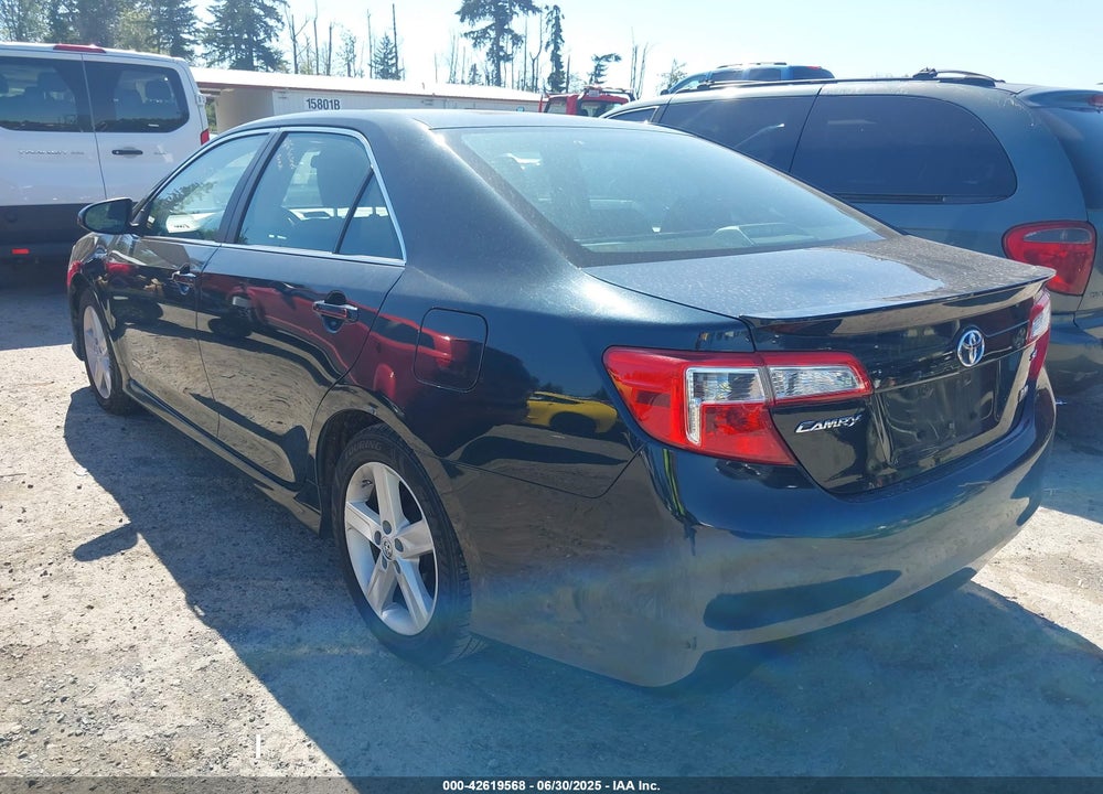 2014 TOYOTA CAMRY HYBRID VIN: 4T1BD1FK5EU138771