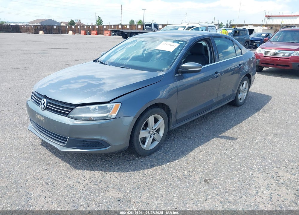 2013 VOLKSWAGEN JETTA 2.0L TDI VIN: 3VWLL7AJ2DM278015