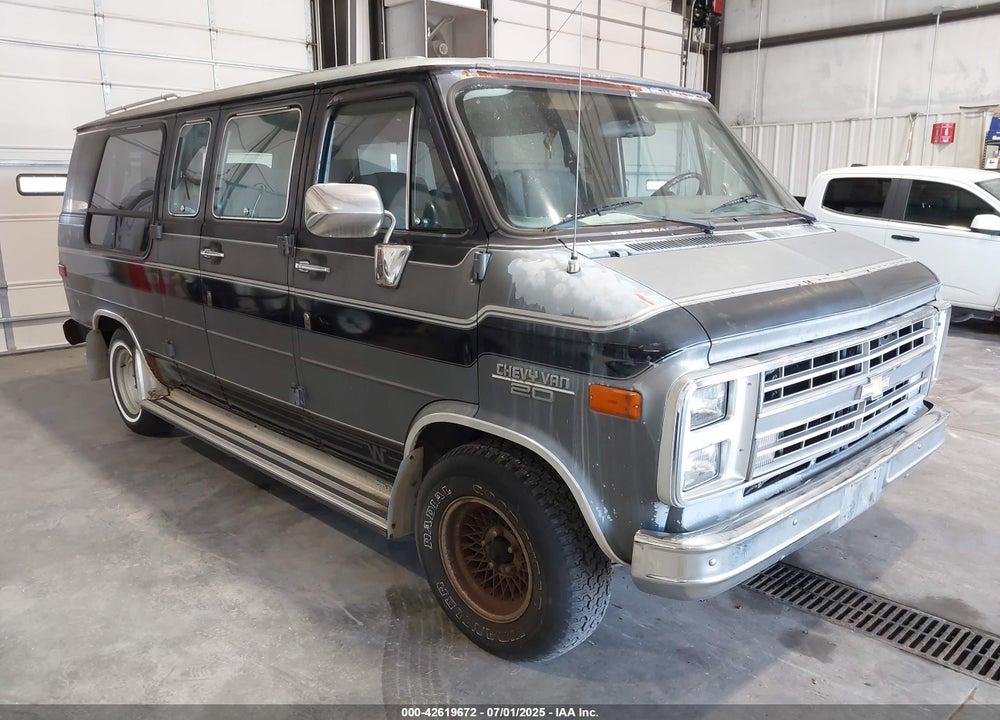 1987 CHEVROLET SPORTVAN / VAN G20 VIN: 1GBEG25K7H7181127