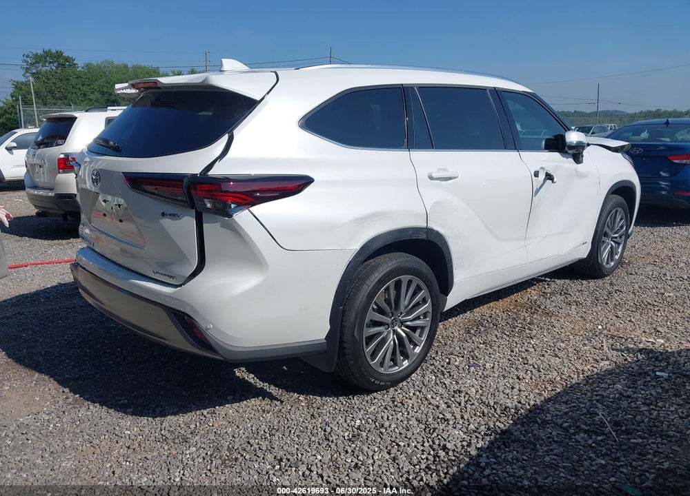 2025 TOYOTA HIGHLANDER HYBRID VIN: 5TDKBRCH0SS664727