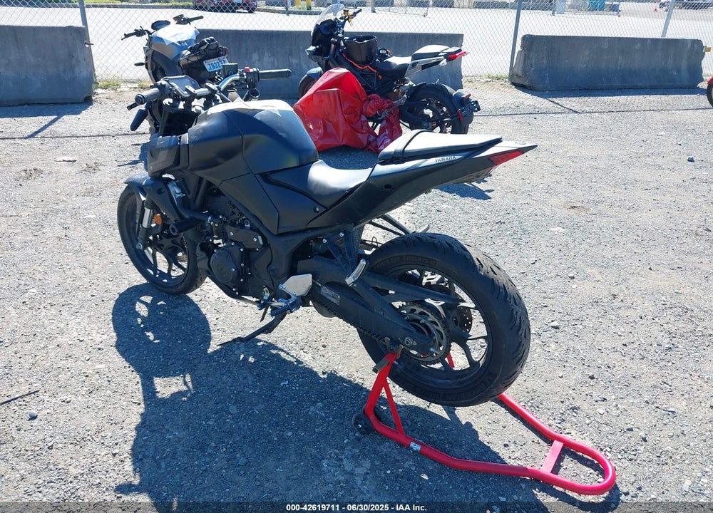 2024 YAMAHA MT-03 VIN: MH3RH20Y8RK013602