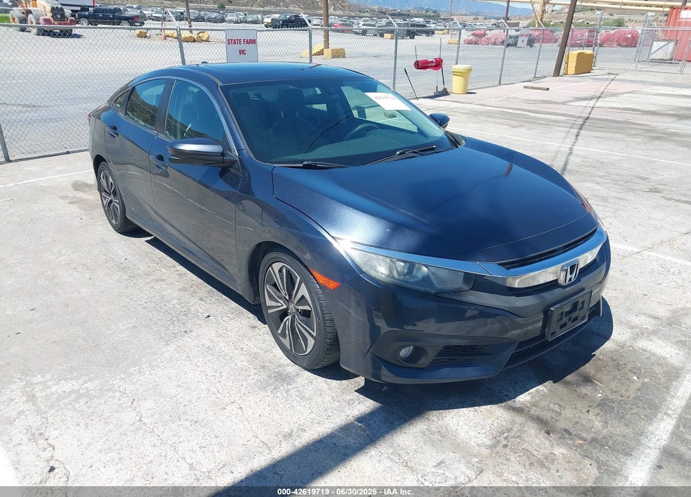 2016 HONDA CIVIC VIN: 19XFC1F32GE202445