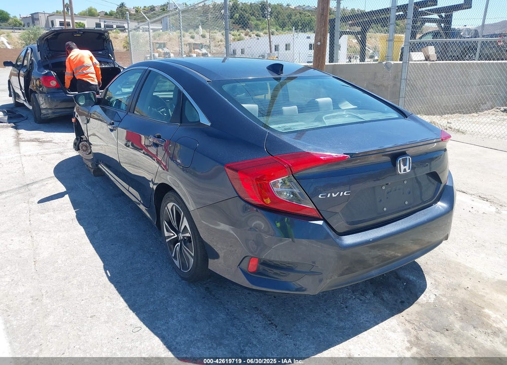2016 HONDA CIVIC VIN: 19XFC1F32GE202445