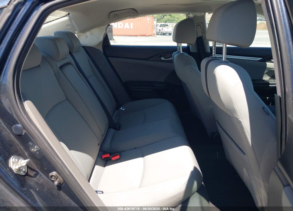 2016 HONDA CIVIC VIN: 19XFC1F32GE202445
