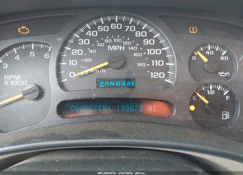 2004 GMC YUKON XL 1500 SLE VIN: 1GKEC16Z34J299285