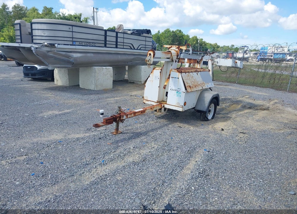 2003 EQUIPMENT GENIE LIFT TML4000N VIN: 00000000000188074
