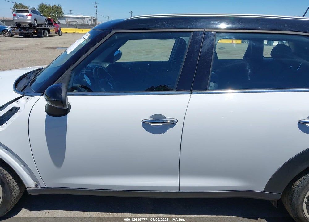 2016 MINI COOPER COUNTRYMAN VIN: WMWZB3C5XGWM33386