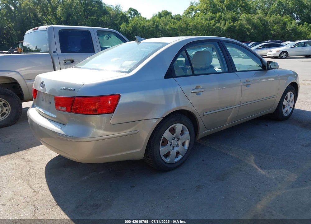 2010 HYUNDAI SONATA VIN: 5NPET4AC4AH612543
