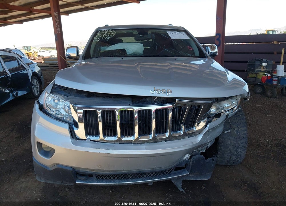 2013 JEEP GRAND CHEROKEE VIN: 1C4RJFBG2DC643844
