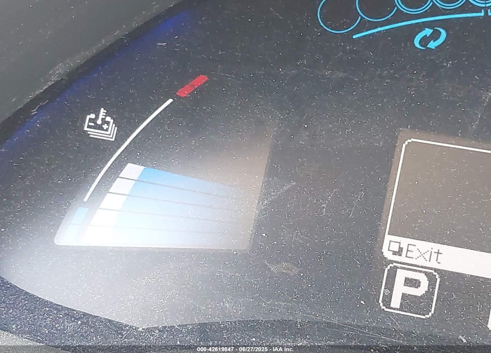 2011 NISSAN LEAF SL VIN: JN1AZ0CP4BT001207