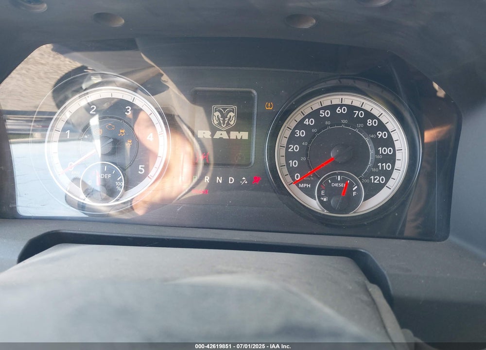 2018 RAM 2500 VIN: 3C6UR5HL4JG125803