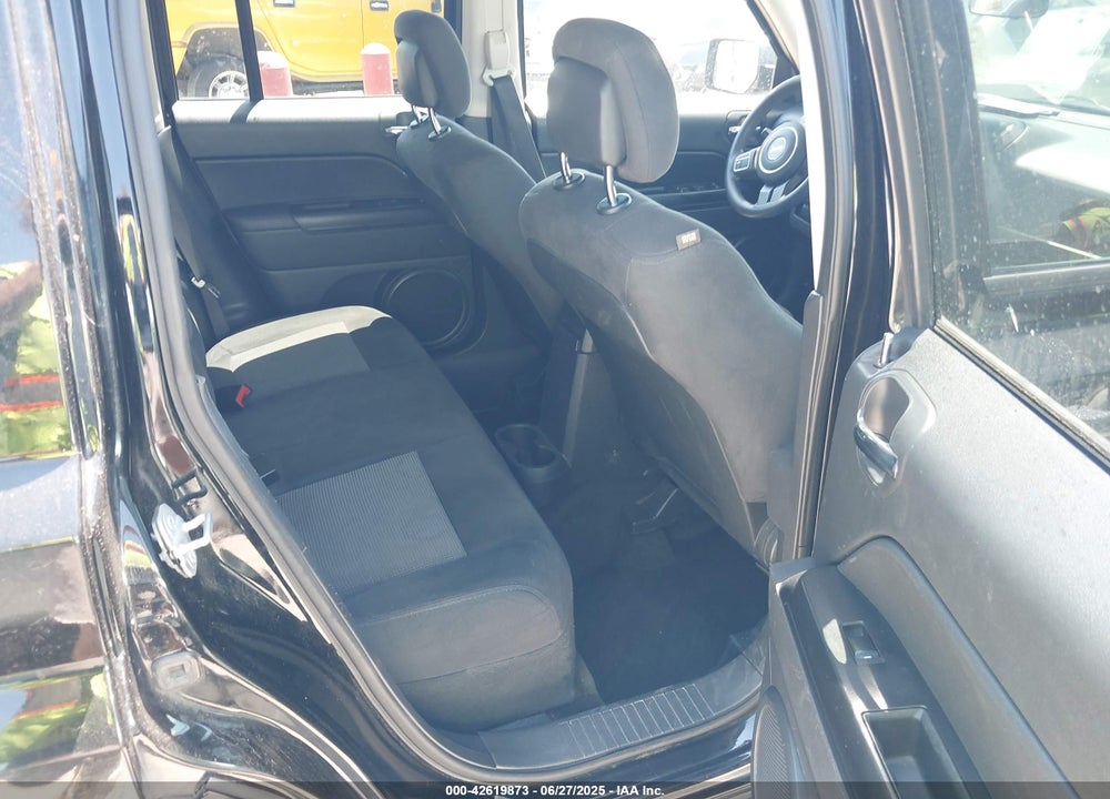 2015 JEEP PATRIOT VIN: 1C4NJPBB8FD418933