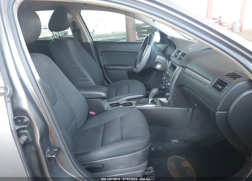 2011 FORD FUSION VIN: 3FAHP0HA8BR302513