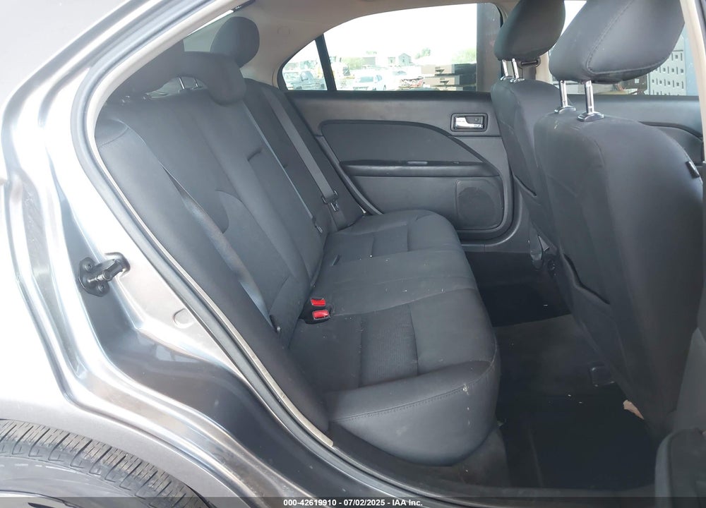 2011 FORD FUSION VIN: 3FAHP0HA8BR302513