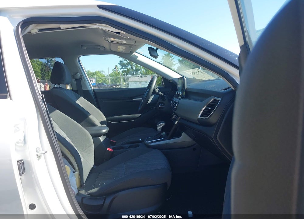2022 KIA SELTOS VIN: KNDEPCAA1N7330044
