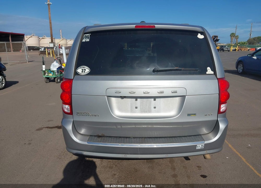 2016 DODGE GRAND CARAVAN SXT VIN: 2C4RDGCG8GR328005